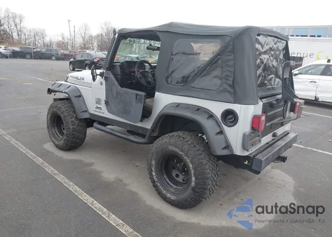 2004 Jeep Wrangler X z USA, uszkodzony, nr VIN 1J4FA39S44P792903